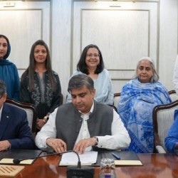 Sindh Health Department, LUMS and AKU Join Hands to Establish National AI Hub for Maternal and Child Health