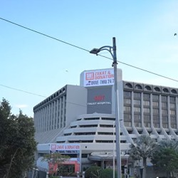 SIUT to launch full-fledged dialysis and lithotripsy centre on shahra-e-faisal