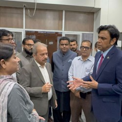 Chief Secretary Sindh conducts surprise visits to major hospitals to review dengue preparedness