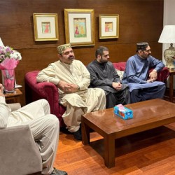 Bilawal Bhutto Zardari visits South City Hospital, meets Sardar Muhammad Bux Mahar and Ali Gohar