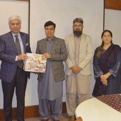 Liaquat National Hospital delegation visits ICCBS to explore collaboration