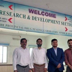 DRAP Senior Officials Visit Drug Testing Laboratory, Appreciate Work and Offer Technical Guidance