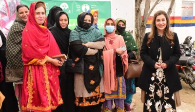 PM’s Focal Person for Polio Spends Day With Frontline Women Workers in Balochistan