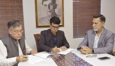 ICCBS–University of Karachi Signs MoU with HealthRAB to Conduct Joint Clinical Trials