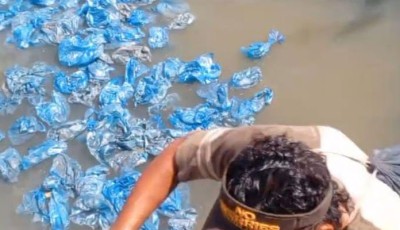 Plastic Waste from Fishing Vessels Triggers Marine Pollution Concerns Along Karachi Coast