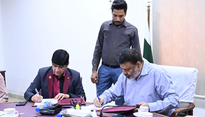 KU, Transformation International Society Sign MoU to Offer Paid Internships in Mental Healthcare