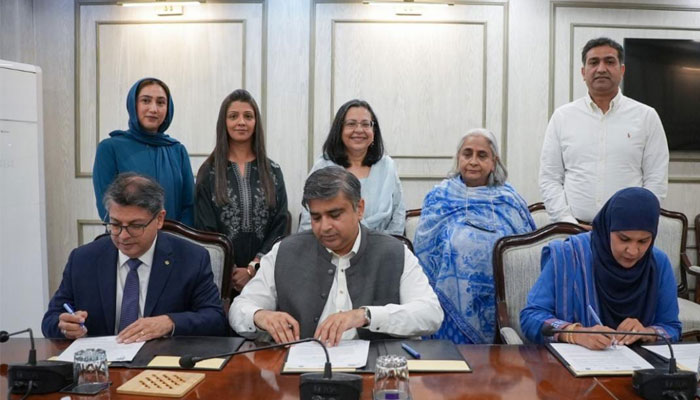 Sindh Health Department, LUMS and AKU Join Hands to Establish National AI Hub for Maternal and Child Health