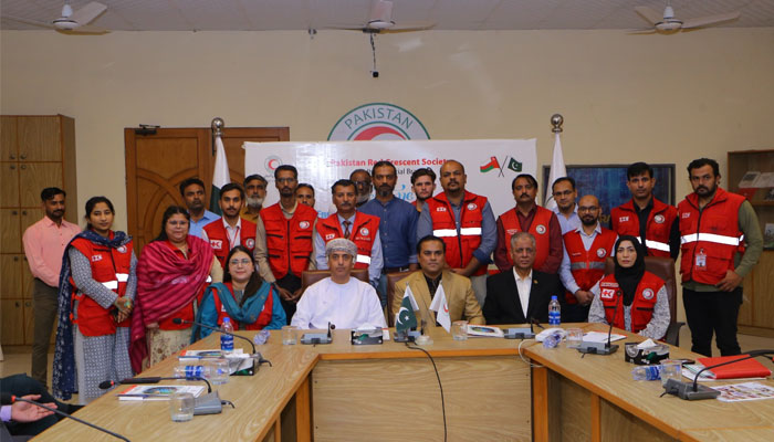 Red Crescent Sindh's Services Lauded by Consul General of Oman