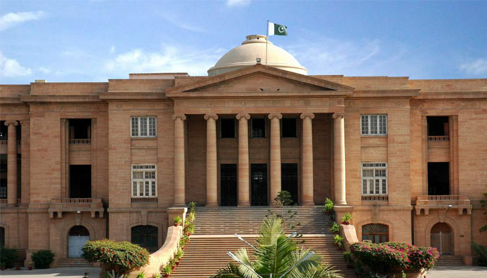 SHC slams health officials for inefficiency, orders chief secretary to appear in person