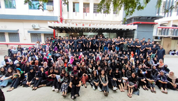 JSMU observes black day in solidarity with Kashmir