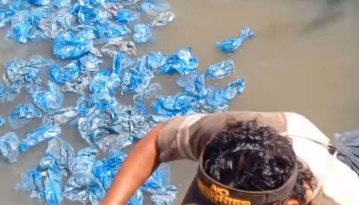 Plastic Waste from Fishing Vessels Triggers Marine Pollution Concerns Along Karachi Coast